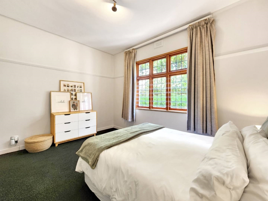 To Let 2 Bedroom Property for Rent in Sea Point Western Cape